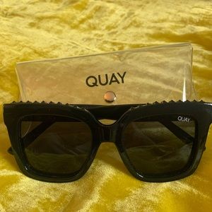 Quay Icy Sunglasses Sold Out color